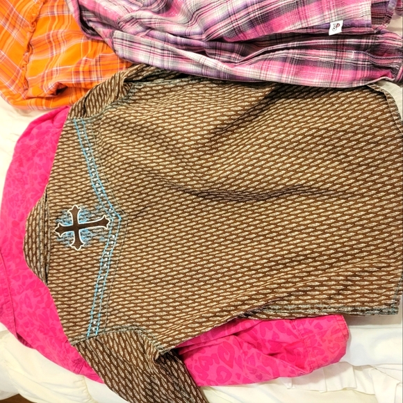 Lot of little girls western shirts - Picture 2 of 4